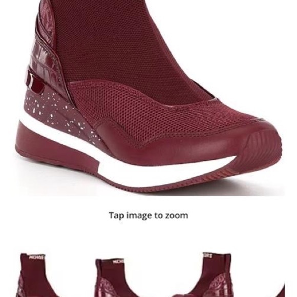 Michael Kors Swift Stretch Knit Crocodile EmbossedSneaker Booties. New - Picture 7 of 7